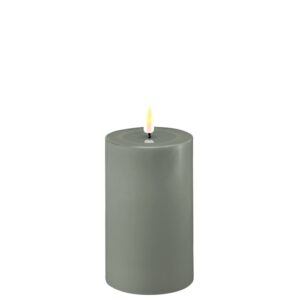 Deluxe Homeart - Led kaars - groen - 7.5 x 12. 5 cm